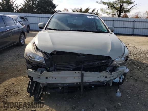 ✅ 2014 Subaru Crosstrek Limited • VIN: JF2GPAGC9E8310271 • Lot: 91670645. Listed on Copart with 62,773 mi. Free auction sales archive from the USA and detailed vehicle history report at DreamBid. Image 5.