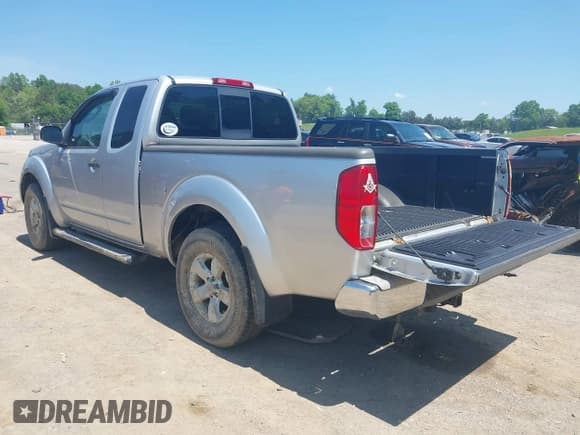 ✅ 2010 Nissan Frontier SE • VIN: 1N6AD0CW9AC421463 • Lot: 42117526. Listed on IAAI with 212,231 mi. Free auction sales archive from the USA and detailed vehicle history report at DreamBid. Image 3.