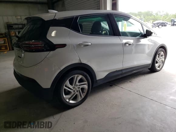 ✅ 2023 Chevrolet Bolt EV 1LT • VIN: 1G1FW6S07P4168254 • Lot: 62900904. Wystawiony na Copart z przebiegiem 18 114 mil. Bezpłatny archiwum sprzedaży aukcyjnych z USA i szczegółowy raport historii pojazdu na DreamBid. Zdjęcie 3.