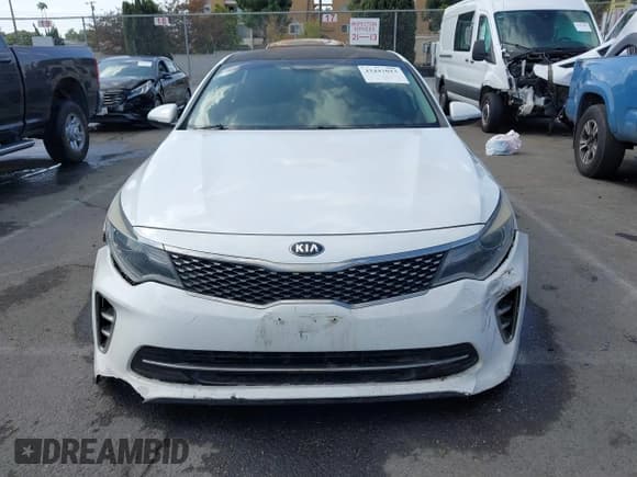 ✅ 2016 Kia Optima SX Turbo • VIN: 5XXGW4L20GG055493 • Лот: 43442013. Опубликован ранее на IAAI с пробегом 73 375 миль. Бесплатный доступ к архиву аукционных продаж из США и подробный отчёт об истории автомобиля на DreamBid. Изображение 12.