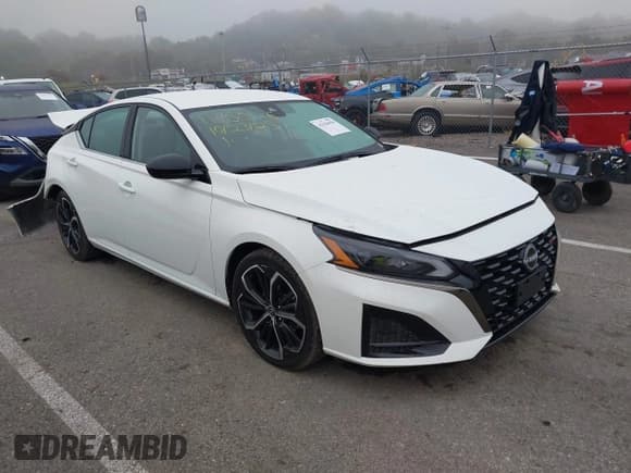 ✅ 2024 Nissan Altima SR • VIN: 1N4BL4CV1RN336275 • Lot: 43556950. Listed on IAAI with 67,029 mi. Free auction sales archive from the USA and detailed vehicle history report at DreamBid. Image 1.