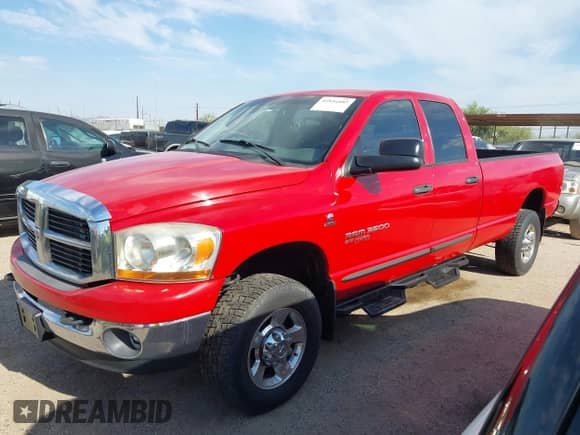 2006 Dodge 3500 SLT z VIN 3D7LX38C46G119611, wystawiony jako IAAI lot #42934402 z przebiegiem 369 688 mil mil oraz . Historia ofert i sprzedaży dostępna na DreamBid. Obrazek 17.