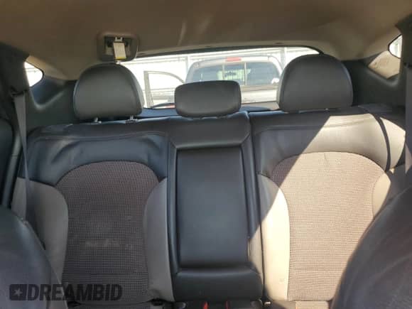 2011 Hyundai Tucson Limited with VIN KM8JUCAC3BU244297, listed as a Copart auction lot 48629585 with 208,270 mi miles and Salvage title. Bid and sale history available at DreamBid. Image 10.