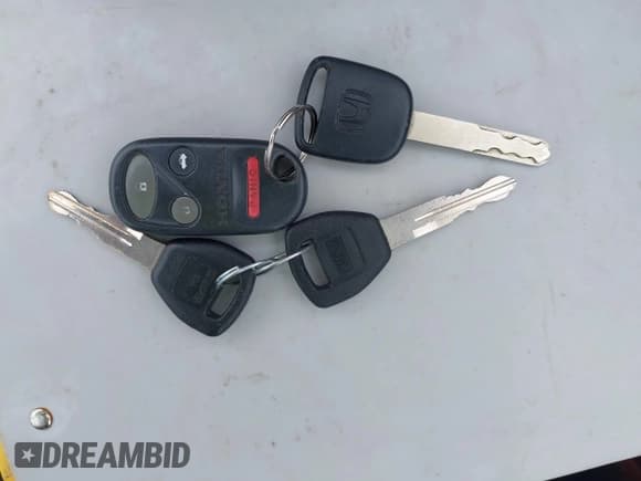 ✅ 2001 Honda Civic LX • VIN: 1HGEM21511L097632 • Лот: 43390712. Опубликован ранее на IAAI с пробегом 66 149 миль. Бесплатный доступ к архиву аукционных продаж из США и подробный отчёт об истории автомобиля на DreamBid. Изображение 11.