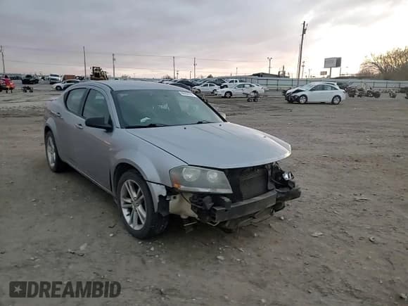 ✅ 2014 Dodge Avenger SE • VIN: 1C3CDZAB4EN222285 • Лот: 86694764. Опубликован ранее на Copart с пробегом Не указан. Бесплатный доступ к архиву аукционных продаж из США и подробный отчёт об истории автомобиля на DreamBid. Изображение 11.