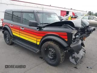 ✅ 2025 Ford Bronco Big Bend • VIN: 1FMDE7BH2SLA65623 • Лот: 43181446. Опубликован ранее на IAAI с пробегом 554 миль. Бесплатный доступ к архиву аукционных продаж из США и подробный отчёт об истории автомобиля на DreamBid. Изображение 1.