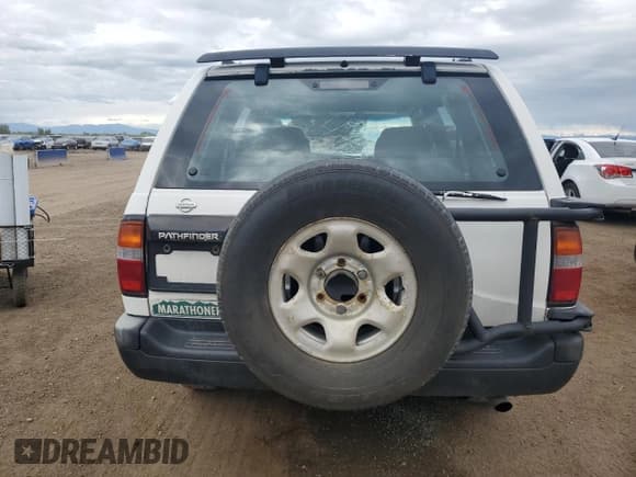 ✅ 1996 Nissan Pathfinder XE • VIN: JN8AR05Y7TW037805 • Lot: 57478635. Wystawiony na Copart z przebiegiem 158 864 mil. Bezpłatny archiwum sprzedaży aukcyjnych z USA i szczegółowy raport historii pojazdu na DreamBid. Zdjęcie 6.