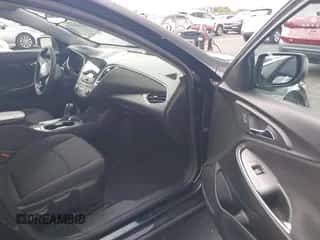 2019 Chevrolet Malibu LT с VIN 1G1ZD5ST5KF166488, выставлен на аукционе IAAI как лот 43290284 с пробегом 101 597 миль миль и . История ставок и продаж доступна на DreamBid. Изображение 5.