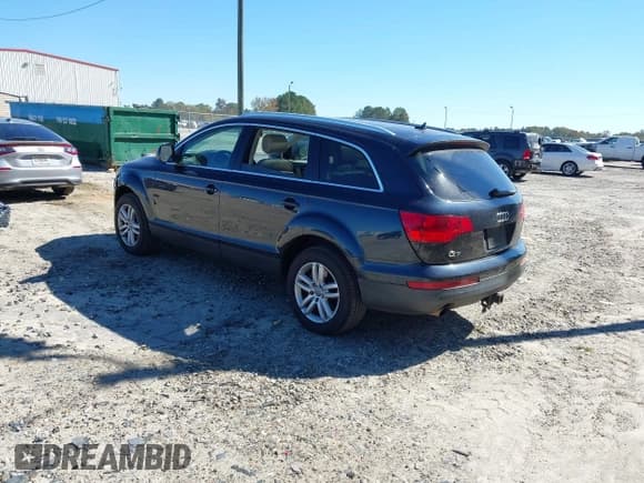 ✅ 2009 Audi Q7 • VIN: WA1AY74L69D017444 • Лот: 43435202. Опубликован ранее на IAAI с пробегом 245 363 миль. Бесплатный доступ к архиву аукционных продаж из США и подробный отчёт об истории автомобиля на DreamBid. Изображение 3.