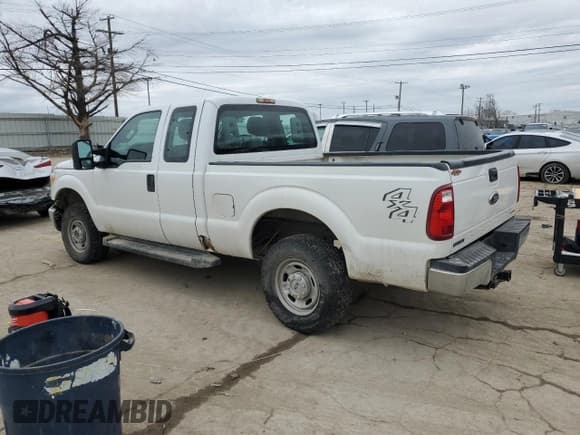 ✅ 2014 Ford F-250 XL • VIN: 1FT7X2B62EEA64817 • Лот: 43333775. Опубликован ранее на Copart с пробегом 349 548 миль. Бесплатный доступ к архиву аукционных продаж из США и подробный отчёт об истории автомобиля на DreamBid. Изображение 2.