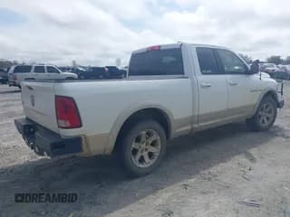 ✅ 2010 Dodge 1500 SLT • VIN: 1D7RB1GT8AS127064 • Lot: 41790917. Wystawiony na IAAI z przebiegiem 280 000 mil. Bezpłatny archiwum sprzedaży aukcyjnych z USA i szczegółowy raport historii pojazdu na DreamBid. Zdjęcie 4.