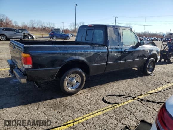✅ 1998 Ford Ranger XL • VIN: 1FTYR14U6WTA73442 • Лот: 92579075. Опубликован ранее на Copart с пробегом 97 903 миль. Бесплатный доступ к архиву аукционных продаж из США и подробный отчёт об истории автомобиля на DreamBid. Изображение 3.