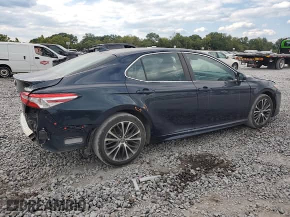 2020 Toyota Camry SE with VIN 4T1M11AK3LU884884, listed as a Copart auction lot 69936565 with 93,835 mi miles and Salvage title. Bid and sale history available at DreamBid. Image 3.