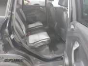 ✅ 2017 Ford Escape SE • VIN: 1FMCU9G96HUD32633 • Lot: 43710080. Wystawiony na IAAI z przebiegiem 146 700 mil. Bezpłatny archiwum sprzedaży aukcyjnych z USA i szczegółowy raport historii pojazdu na DreamBid. Zdjęcie 8.