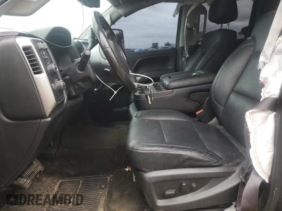 ✅ 2015 Chevrolet Silverado 2500HD LT • VIN: 1GC2KVEG3FZ509655 • Lot: 69041065. Wystawiony na Copart z przebiegiem 184 269 mil. Bezpłatny archiwum sprzedaży aukcyjnych z USA i szczegółowy raport historii pojazdu na DreamBid. Zdjęcie 7.