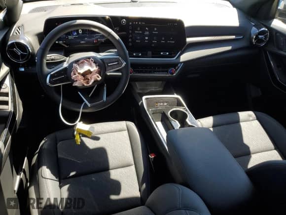 2025 Chevrolet Equinox FWD LT z VIN 3GNAXHEG1SL144710, wystawiony jako Copart lot #48107755 z przebiegiem 2 063 mil mil oraz Szkoda całkowita • Salvage title. Historia ofert i sprzedaży dostępna na DreamBid. Obrazek 8.