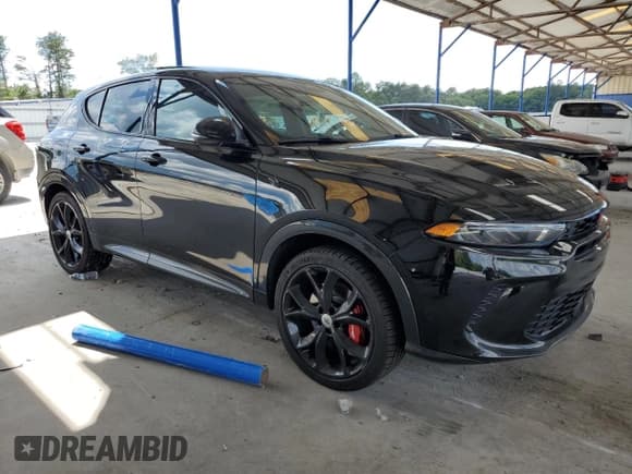 ✅ 2024 Dodge Hornet R/T Plus • VIN: ZACPDFDW8R3A27451 • Lot: 66174935. Listed on Copart with 14,582 mi. Free auction sales archive from the USA and detailed vehicle history report at DreamBid. Image 4.