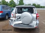 ✅ 2012 Toyota RAV4 Limited • VIN: 2T3DK4DV0CW090775 • Лот: 42707300. Опубликован ранее на IAAI с пробегом 161 350 миль. Бесплатный доступ к архиву аукционных продаж из США и подробный отчёт об истории автомобиля на DreamBid. Изображение 6.