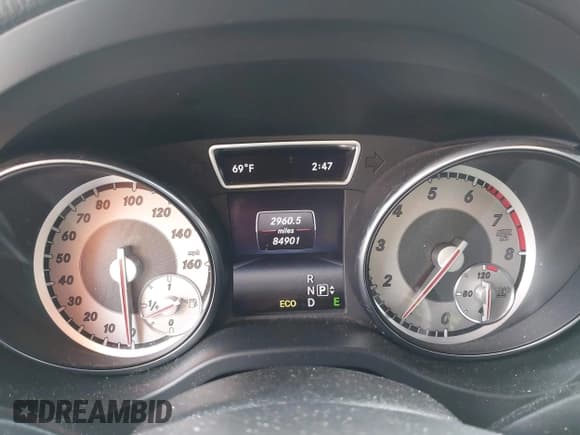 ✅ 2014 Mercedes-Benz CLA 250 • VIN: WDDSJ4EB8EN047252 • Lot: 43647957. Listed on IAAI with 84,901 mi. Free auction sales archive from the USA and detailed vehicle history report at DreamBid. Image 7.