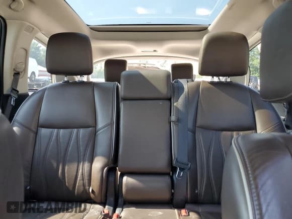 ✅ 2019 Infiniti QX60 Luxe • VIN: 5N1DL0MM8KC500121 • Lot: 66516065. Wystawiony na Copart z przebiegiem 101 590 mil. Bezpłatny archiwum sprzedaży aukcyjnych z USA i szczegółowy raport historii pojazdu na DreamBid. Zdjęcie 10.