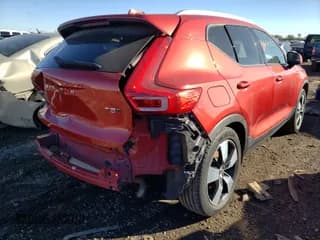 ✅ 2019 Volvo XC40 Momentum • VIN: YV4162XZ5K2010109 • Lot: 63005511. Wystawiony na Copart z przebiegiem 51 403 mil. Bezpłatny archiwum sprzedaży aukcyjnych z USA i szczegółowy raport historii pojazdu na DreamBid. Zdjęcie 4.