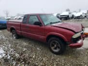 ✅ 2002 Chevrolet S-10 LS • VIN: 1GCCS19W728166072 • Lot: 81829454. Wystawiony na Copart z przebiegiem 116 890 mil. Bezpłatny archiwum sprzedaży aukcyjnych z USA i szczegółowy raport historii pojazdu na DreamBid. Zdjęcie 4.