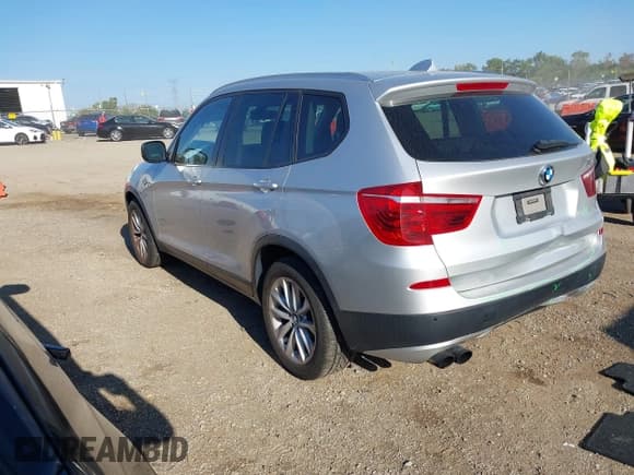 ✅ 2013 BMW X3 xDrive28i • VIN: 5UXWX9C58D0A21235 • Лот: 43298647. Опубликован ранее на IAAI с пробегом 167 518 миль. Бесплатный доступ к архиву аукционных продаж из США и подробный отчёт об истории автомобиля на DreamBid. Изображение 3.