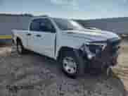 2021 Ram 1500 Tradesman z VIN 1C6SRFCT5MN644696, wystawiony jako Copart lot #80673295 z przebiegiem 81 462 mil mil oraz Szkoda całkowita • Salvage title. Historia ofert i sprzedaży dostępna na DreamBid. Obrazek 4.