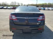 ✅ 2018 Ford Taurus SEL • VIN: 1FAHP2H8XJG137367 • Lot: 52422525. Listed on Copart with 119,486 mi. Free auction sales archive from the USA and detailed vehicle history report at DreamBid. Image 6.