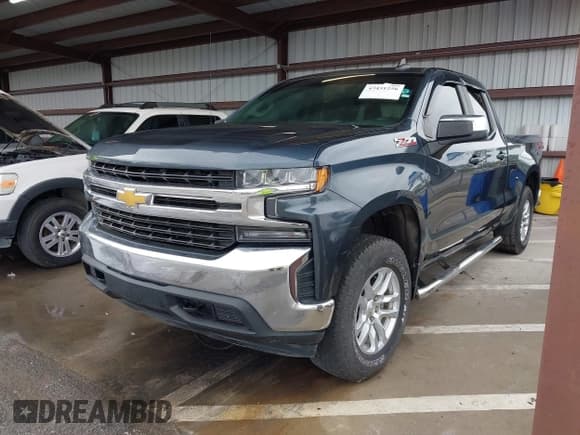 ✅ 2019 Chevrolet Silverado 1500 LT • VIN: 1GCRYDED3KZ264461 • Lot: 43431256. Wystawiony na IAAI z przebiegiem 239 442 mil. Bezpłatny archiwum sprzedaży aukcyjnych z USA i szczegółowy raport historii pojazdu na DreamBid. Zdjęcie 2.