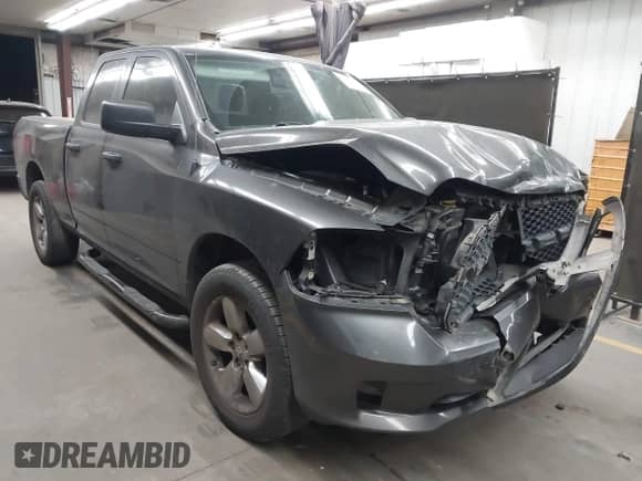 2019 Ram 1500 Tradesman with VIN 1C6RR7FG6KS625365, listed as a IAAI auction lot 42163213 with 99,259 mi miles and . Bid and sale history available at DreamBid. Image 1.