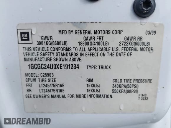 ✅ 1999 Chevrolet Silverado 2500 LS • VIN: 1GCGC24U0XE191334 • Lot: 42861492. Wystawiony na IAAI z przebiegiem 214 132 mil. Bezpłatny archiwum sprzedaży aukcyjnych z USA i szczegółowy raport historii pojazdu na DreamBid. Zdjęcie 9.