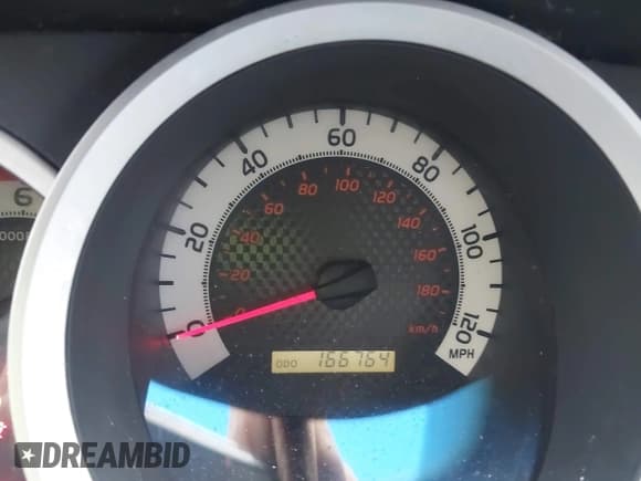 ✅ 2014 Toyota Tacoma PreRunner • VIN: 3TMJU4GN5EM164804 • Лот: 43757253. Опубликован ранее на IAAI с пробегом 166 764 миль. Бесплатный доступ к архиву аукционных продаж из США и подробный отчёт об истории автомобиля на DreamBid. Изображение 7.