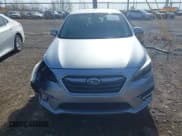 ✅ 2019 Subaru Legacy Limited • VIN: 4S3BNAJ67K3016300 • Lot: 43637981. Wystawiony na IAAI z przebiegiem 110 411 mil. Bezpłatny archiwum sprzedaży aukcyjnych z USA i szczegółowy raport historii pojazdu na DreamBid. Zdjęcie 12.