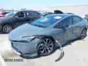 2025 Toyota Prius SE с VIN JTDACACU4S3040311, выставлен на аукционе IAAI как лот 42691282 с пробегом 586 миль миль и . История ставок и продаж доступна на DreamBid. Изображение 2.