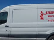 ✅ 2017 Ford Transit • VIN: 1FTYR2CM0HKA86056 • Lot: 41563978. Wystawiony na IAAI z przebiegiem 54 562 mil. Bezpłatny archiwum sprzedaży aukcyjnych z USA i szczegółowy raport historii pojazdu na DreamBid. Zdjęcie 15.