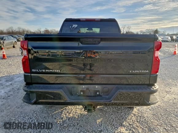 ✅ 2025 Chevrolet Silverado 1500 • VIN: 1GCRKBEK4SZ127369 • Lot: 95953575. Listed on Copart with 62,700 mi. Free auction sales archive from the USA and detailed vehicle history report at DreamBid. Image 6.
