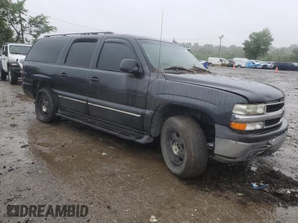 ✅ 2003 Chevrolet Suburban LT • VIN: 3GNFK16Z93G151040 • Lot: 58938435. Listed on Copart with 312,447 mi. Free auction sales archive from the USA and detailed vehicle history report at DreamBid. Image 4.
