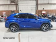 ✅ 2017 Lexus NX 200t • VIN: JTJBARBZ8H2100642 • Lot: 43174928. Wystawiony na IAAI z przebiegiem 105 537 mil. Bezpłatny archiwum sprzedaży aukcyjnych z USA i szczegółowy raport historii pojazdu na DreamBid. Zdjęcie 13.
