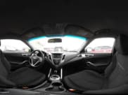 ✅ 2017 Hyundai Veloster • VIN: KMHTC6AD6HU311991 • Lot: 41269087. Wystawiony na IAAI z przebiegiem 58 576 mil. Bezpłatny archiwum sprzedaży aukcyjnych z USA i szczegółowy raport historii pojazdu na DreamBid. Zdjęcie 18.