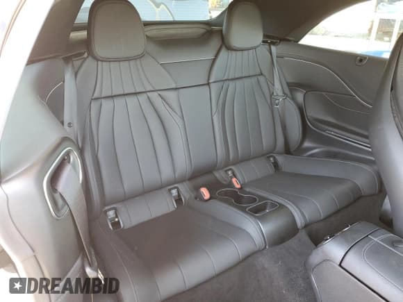 ✅ 2024 Mercedes-Benz CLE • VIN: W1KMK6BB8RF026861 • Лот: 80640075. Опубликован ранее на Copart с пробегом 9 405 миль. Бесплатный доступ к архиву аукционных продаж из США и подробный отчёт об истории автомобиля на DreamBid. Изображение 10.