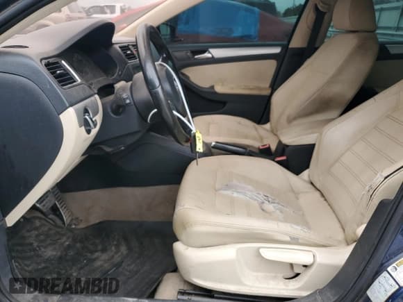 ✅ 2011 Volkswagen Jetta SEL • VIN: 3VWLX7AJ1BM324628 • Lot: 44541094. Listed on Copart with Not provided. Free auction sales archive from the USA and detailed vehicle history report at DreamBid. Image 7.