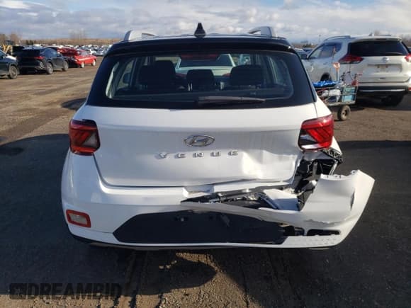 ✅ 2022 Hyundai Venue SEL • VIN: KMHRC8A36NU161003 • Lot: 85650344. Listed on Copart with 37,619 mi. Free auction sales archive from the USA and detailed vehicle history report at DreamBid. Image 6.