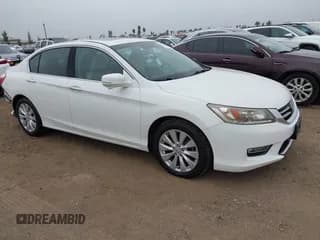 ✅ 2013 Honda Accord Touring • VIN: 1HGCR3F91DA041894 • Lot: 43325947. Wystawiony na IAAI z przebiegiem 90 047 mil. Bezpłatny archiwum sprzedaży aukcyjnych z USA i szczegółowy raport historii pojazdu na DreamBid. Zdjęcie 1.