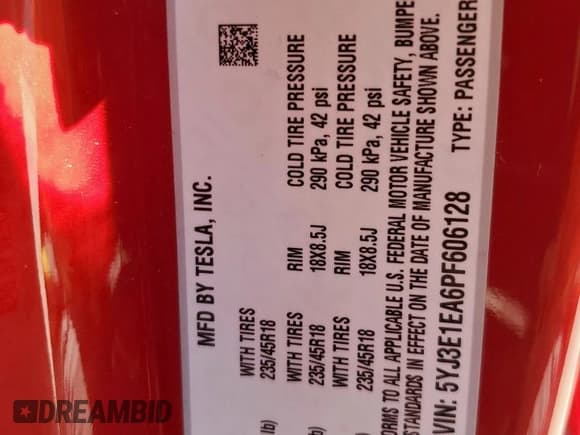 ✅ 2023 Tesla Model 3 • VIN: 5YJ3E1EA6PF606128 • Lot: 82411495. Wystawiony na Copart z przebiegiem 41 697 mil. Bezpłatny archiwum sprzedaży aukcyjnych z USA i szczegółowy raport historii pojazdu na DreamBid. Zdjęcie 12.