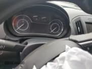 ✅ 2014 Buick Regal Premium I • VIN: 2G4GP5EX1E9241944 • Lot: 86116475. Wystawiony na Copart z przebiegiem Nie podano. Bezpłatny archiwum sprzedaży aukcyjnych z USA i szczegółowy raport historii pojazdu na DreamBid. Zdjęcie 9.