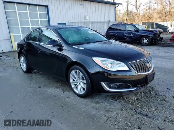 ✅ 2016 Buick Regal • VIN: 2G4GL5EX5G9192973 • Lot: 85910014. Wystawiony na Copart z przebiegiem 45 766 mil. Bezpłatny archiwum sprzedaży aukcyjnych z USA i szczegółowy raport historii pojazdu na DreamBid. Zdjęcie 14.