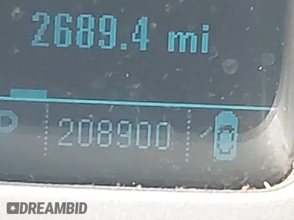 ✅ 2010 Chevrolet Camaro LS • VIN: 2G1FA1EV9A9199180 • Lot: 42968317. Listed on IAAI with 208,900 mi. Free auction sales archive from the USA and detailed vehicle history report at DreamBid. Image 14.