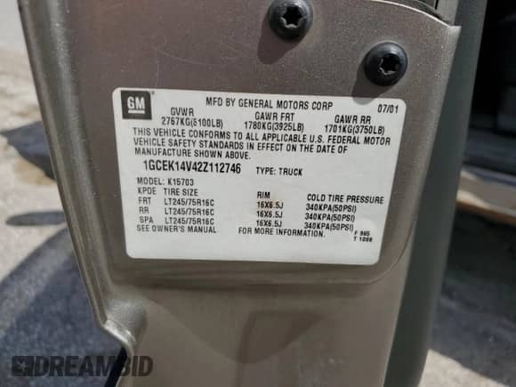 2002 Chevrolet Silverado 1500 LS z VIN 1GCEK14V42Z112746, wystawiony jako Copart lot #58956825 z przebiegiem 168 406 mil mil oraz Szkoda całkowita • Salvage title. Historia ofert i sprzedaży dostępna na DreamBid. Obrazek 23.