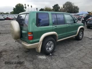 ✅ 1998 Isuzu Trooper S • VIN: JACDJ58X8W7908238 • Lot: 84886544. Listed on Copart with 154,359 mi. Free auction sales archive from the USA and detailed vehicle history report at DreamBid. Image 3.